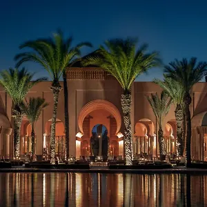 5* فندق امانجينا